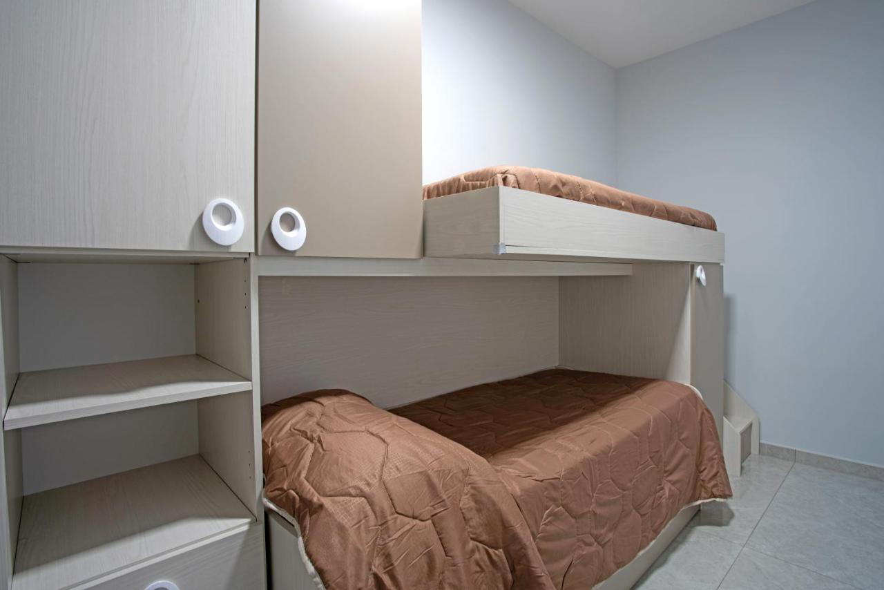 קסטלמרה די סטביה Giovi'S Apartments מראה חיצוני תמונה